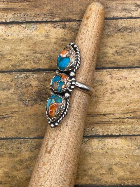 Carmen-Spiny Oyster Turquoise Triple Stone Ring