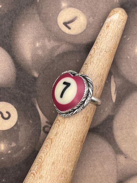 Steven-Vintage Billiard Ball Lucky #7 Heart Ring
