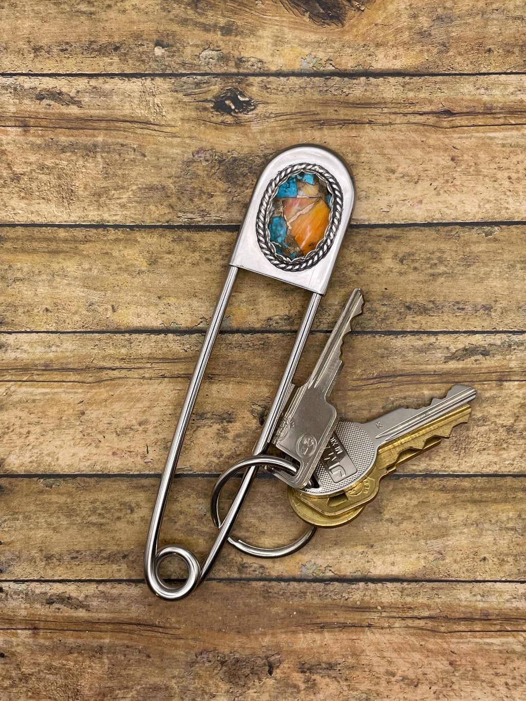 Casey-Jumbo Safety Pin with Spiny Oyster Turquoise